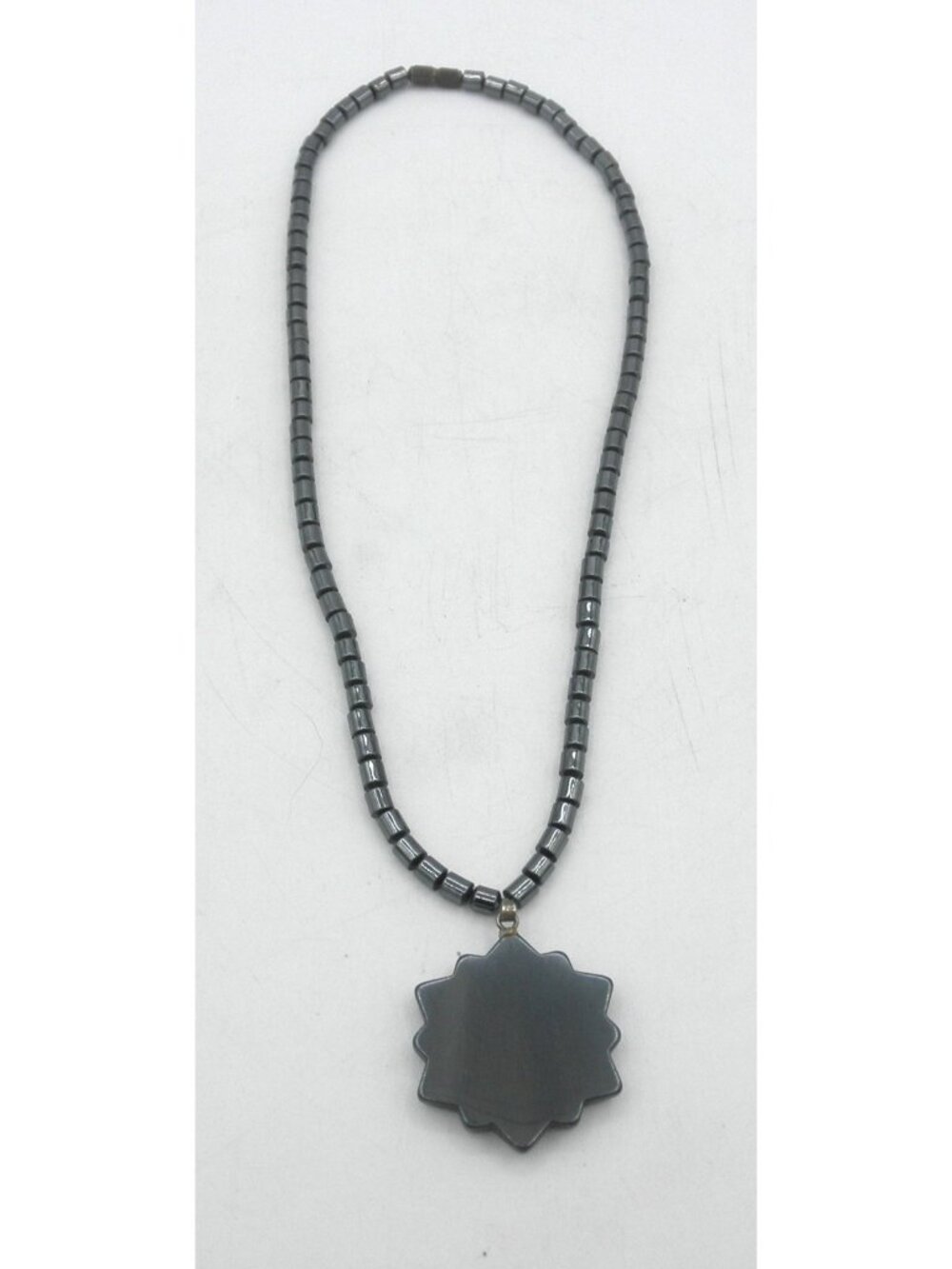 Hematite Beaded Necklace Metallic Gray Black With Sun Face Pendant 17 Inches - Picture 6 of 7